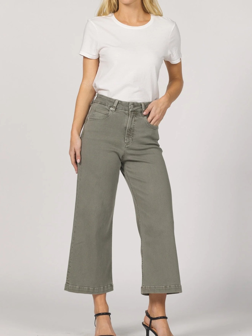Dear John Audrey wide leg Jean light brown cropped size 25